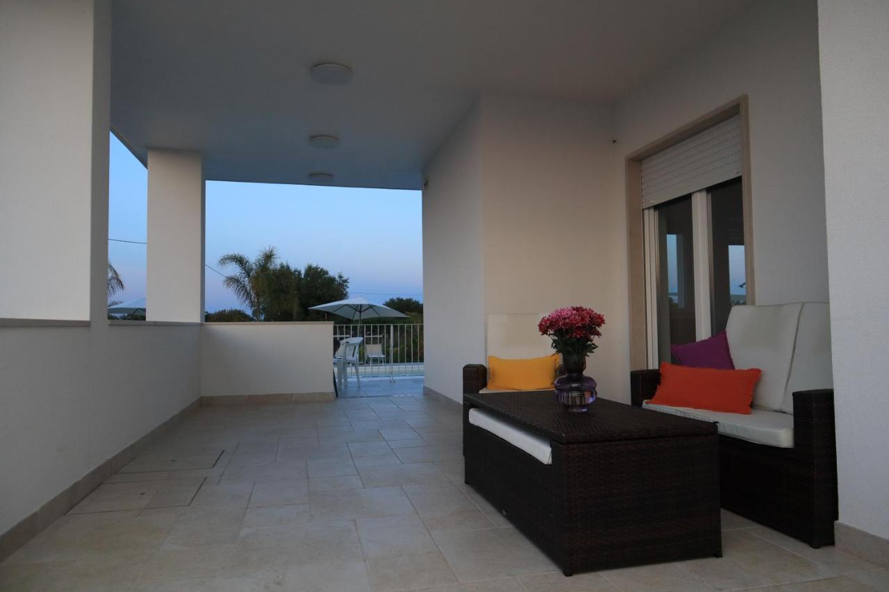 Malia Holiday Villa Conversano Kültér fotó