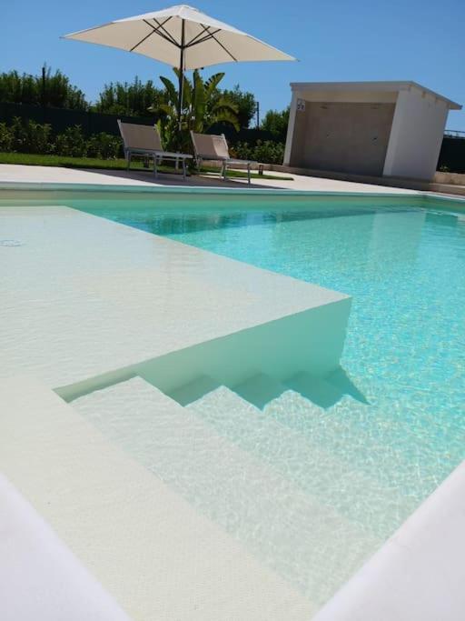 Malia Holiday Villa Conversano Kültér fotó