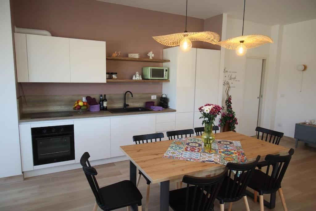 Malia Holiday Villa Conversano Kültér fotó
